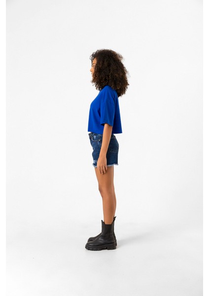 Jupiters Legacy Utopian Chest Mavi Kadın Crop Tshirt modelleri