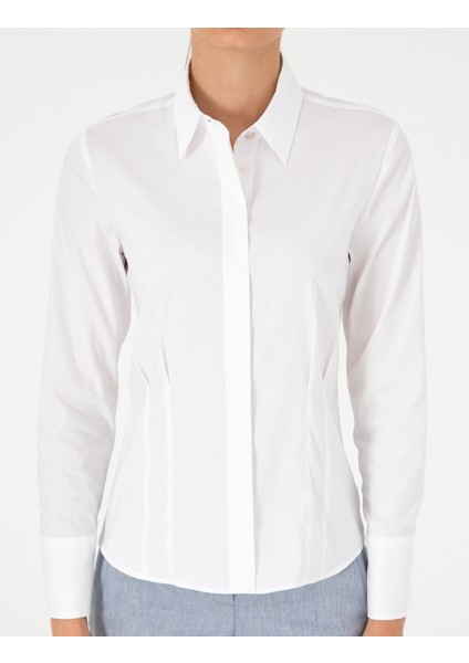 Kadın Beyaz Slim Fit Uzun Kollu Gömlek 50296350-VR013