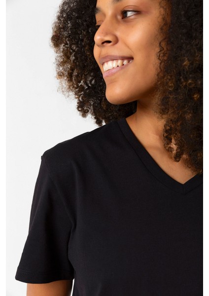 He Man Logo Siyah Kadın V Yaka Tshirt indirimleri