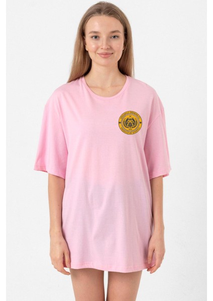 He Man Grayskull Brewing Co Logo Pembe Kadın Oversize Tshirt