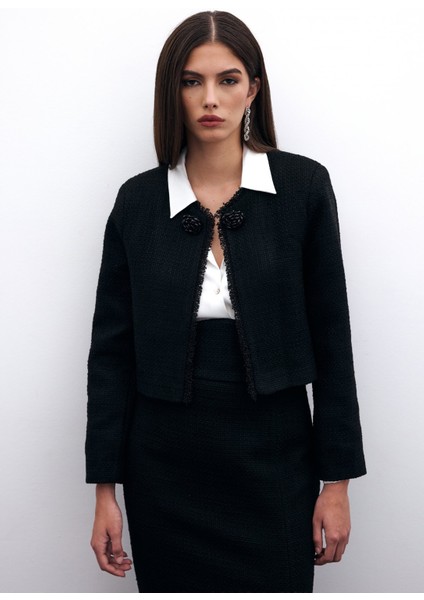 Boncuk Aksesuarlı Kısa Ceket - Siyah modelleri