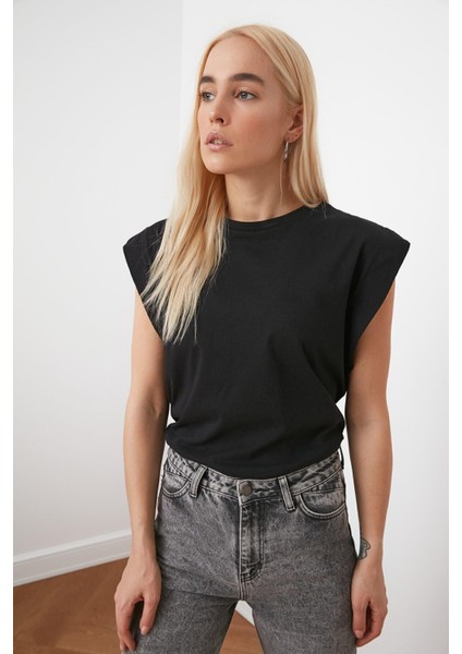 Siyah %100 Pamuk Vatka Görünümlü Basic Bisiklet Yaka Örme T-Shirt fiyatları