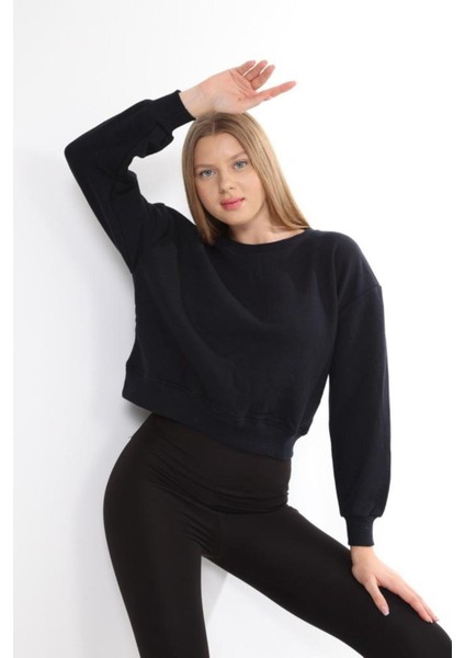 Kadın Pamuk Koyu Lacivert Ultra Diagonel Şardonsuz 3iplik Bisiklet Yaka Basic Sweatshirt fırsatları