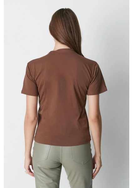 %100 Organik Pamuk Kadın Kahverengi Basic Ribana'lı Dik Yaka Örme T-Shirt Yarım Balıkçı fırsatları