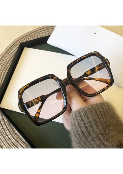 Güneş Gözlüğü Güneş Gözlüğü Kadın Vintage Büyük Boy Kare Lüks Marka Büyük Çerçeve Kadın Güneş Gözlüğü Siyah Moda Degrade Kadın Gözlük Oculos (Yurt Dışından)