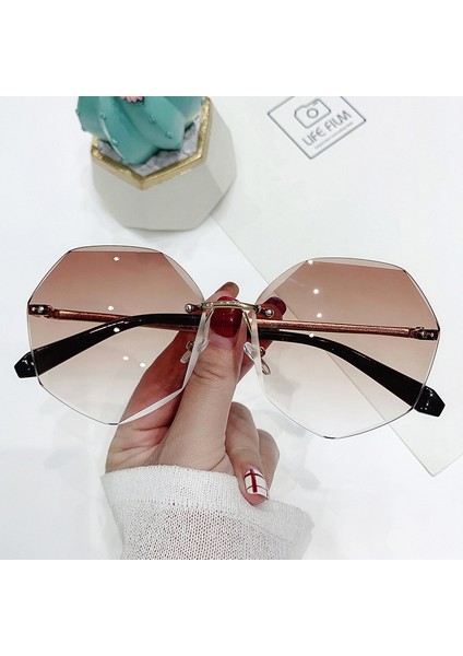 Sekizgen Çerçevesiz Güneş Gözlüğü Kadın Retro Metalik Güneş Gözlüğü Uv Koruma Yeni Moda Kesme Lens Gözlük UV400 Güneş Gözlüğü (Yurt Dışından) modelleri