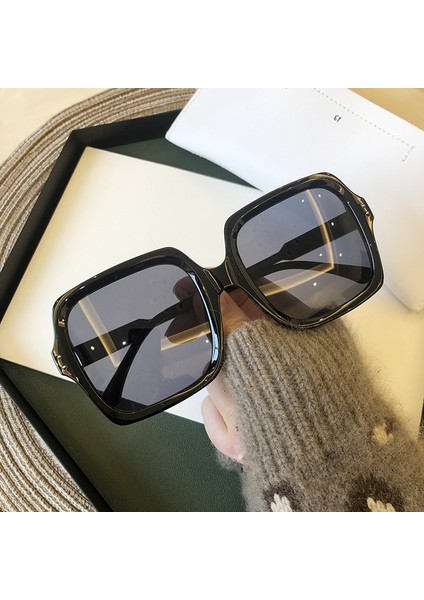 Güneş Gözlüğü Güneş Gözlüğü Kadın Vintage Büyük Boy Kare Lüks Marka Büyük Çerçeve Kadın Güneş Gözlüğü Siyah Moda Degrade Kadın Gözlük Oculos (Yurt Dışından) fiyatları