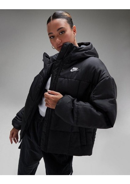 Sportswear Classic Puffer Therma-Fıt Bol Kesim Kadın Montu