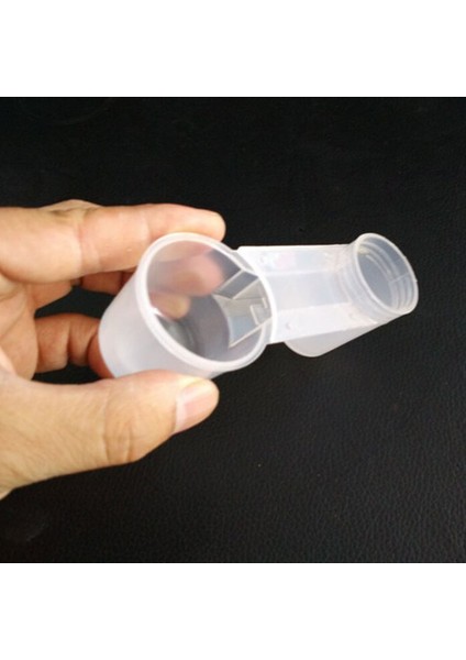 5 Adet Tarzı 5 Adet Kuş Aksesuarı Içici Kupası Güvercin Evcil Hayvan Ürünleri Hayvan Malzemeleri Temiz Su Şişesi Plastik Taşınabilir Aksesuarlar (Yurt Dışından) fırsatları