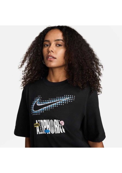 Nsw Tee Oc2 Bf Festival Kadın Siyah Loose Fit T-Shirt FV4262 fırsatları