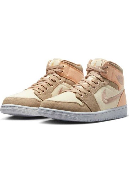 Air Jordan 1 Mid Se Kadın Basketbol Ayakkabısı DV0427-102 modelleri