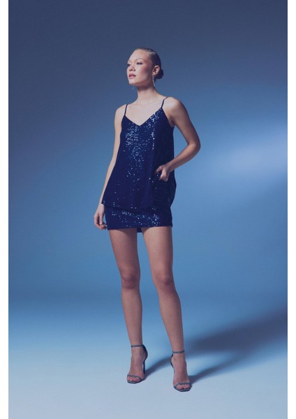 Payet Detaylı Askılı Bluz - Lacivert fırsatları