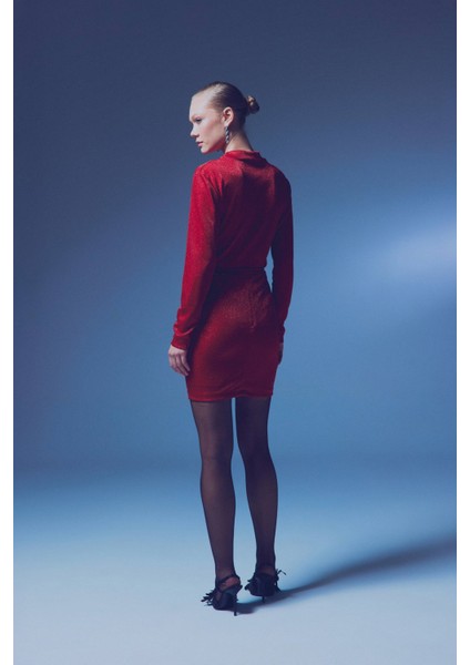 Dik Yaka Simli Bodysuit - Kırmızı indirimleri