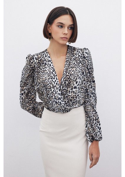 Leopar Desenli Bodysuit - Siyah fırsatları