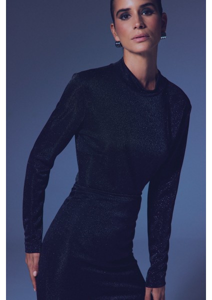 Dik Yaka Simli Bodysuit - Siyah fırsatları