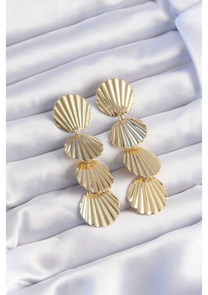 Pirinç Gold Renk Deniz Kabuğu Model Sallantılı Küpe - TJ-BKP9246