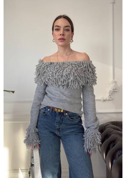 Madonna Yaka Püsküllü Kazak Gri