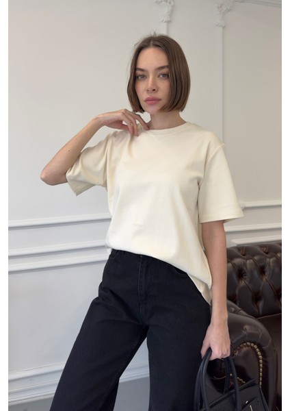 Kısa Kol Orijinal Basic Tshırt- Krem indirimleri