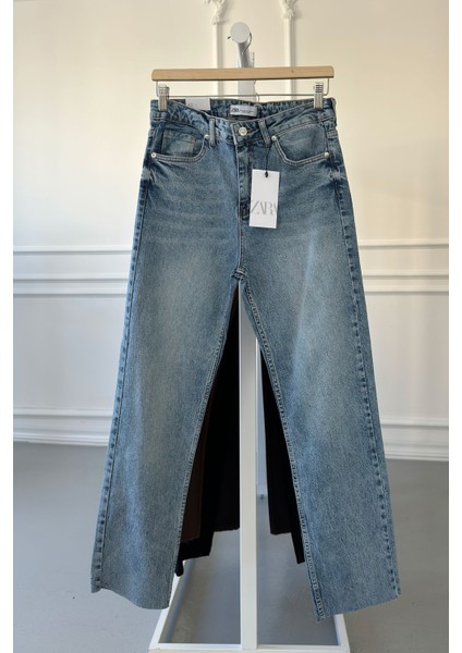 Kesik Paça Boyfit Jean- Mavi fırsatları