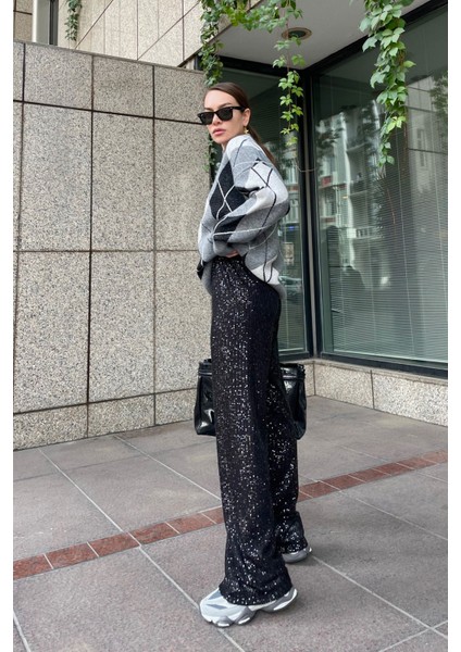 Pul Işlemeli Pantolon- Siyah fırsatları