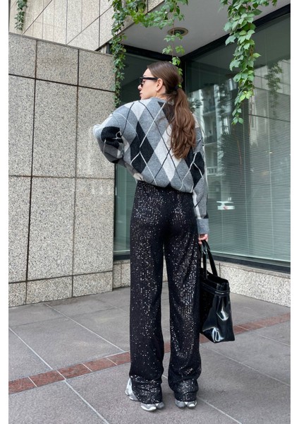 Pul Işlemeli Pantolon- Siyah indirimleri