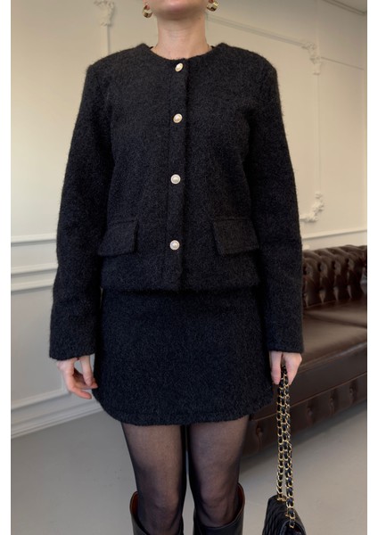 İnci Düğmeli Etekli Kaşe Takım- Siyah fiyatları