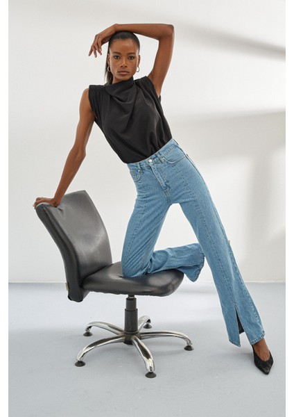 Omuz Vatkalı Bluz- Siyah fiyatları