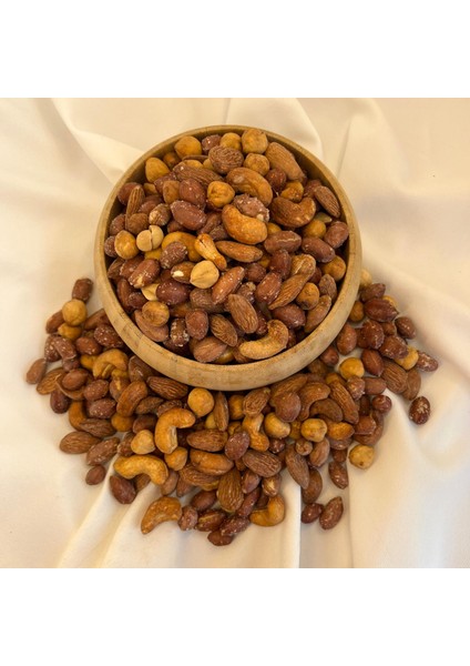 - Tuzlu Karışık Kuruyemiş modelleri