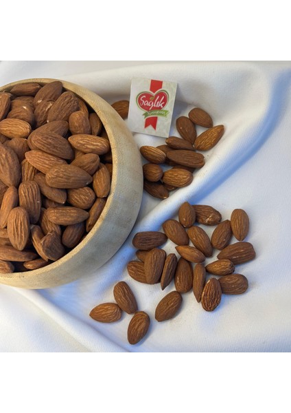 - Tuzsuz Badem Içi Kavrulmuş modelleri