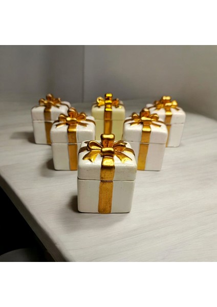 6 Lı Beyaz Hediye Kutusu Görünümlü Lokumluk Şekerlik Sunumluk Hediyelik 6x4 cm Mutluluğu Kutulara Sığdırdık