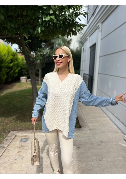 Denim Kollu Örgü Desenli Triko Kazak
