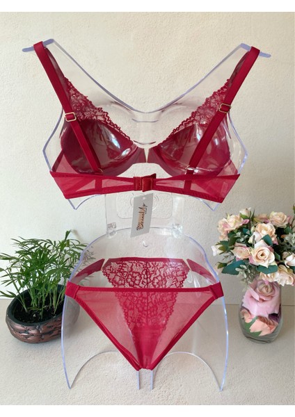 Fairy V Detaylı Dantelli Sütyen Takımı fırsatları