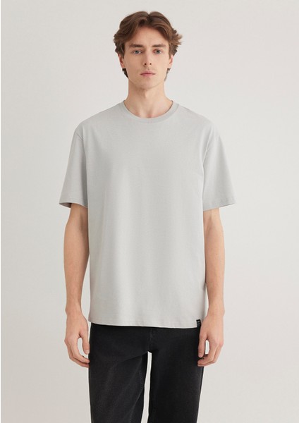 Etiket Detaylı Gri Basic Tişört 0611824-70075