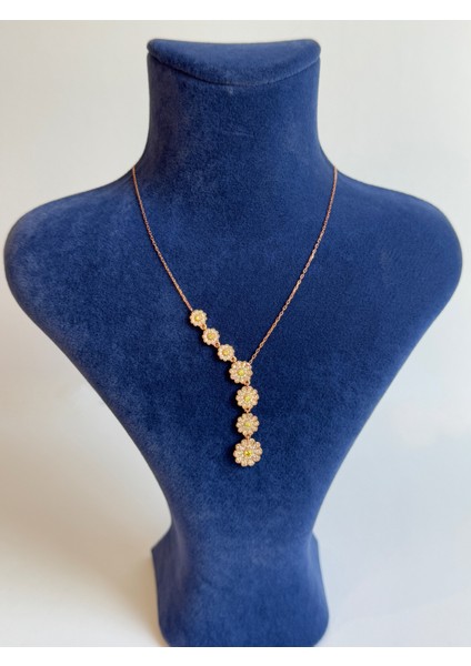 925 Ayar Gümüş Bronz Çiçek Detaylı Kolye