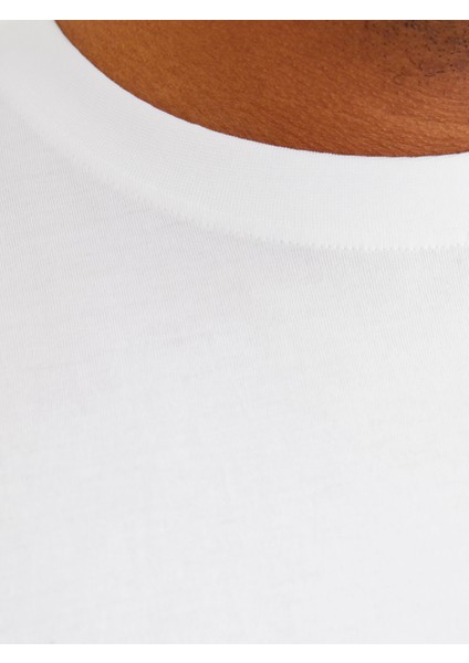 Jack Jones Jorvesterbro Tee Ss Crew Neck Noos Pls Erkek Beyaz Büyük Beden Tshirt 12248177-01 fırsatları