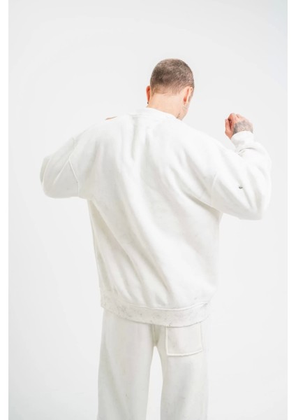 Unisex Uzun Kol Bisiklet Yaka Yıkamalı Sweatshirt - Beyaz