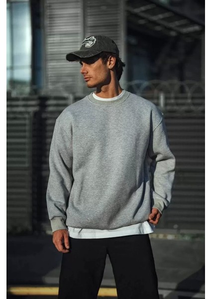 Kışlık Bisiklet Yaka Üç Iplik Basic Sweatshirt - Gri