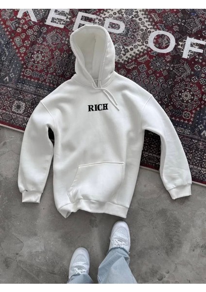 Uzun Kol Kapüşonlu Göğüs Baskılı Sweatshirt - Beyaz