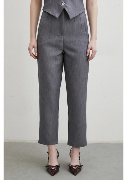 Önü Pensli Skinny Kumaş Pantolon Antirasit modelleri