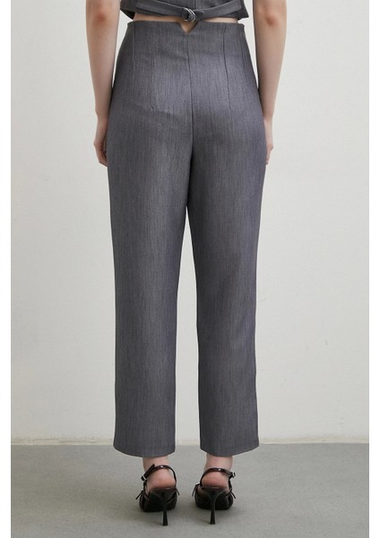 Önü Pensli Skinny Kumaş Pantolon Antirasit indirimleri