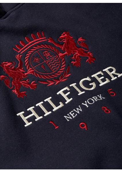 Kapüşon Yaka Nakışlı Lacivert Kadın Sweatshırt Mdrn Reg Varsıty Crest Hoodıe fiyatları