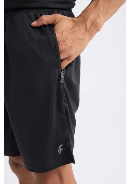 Slim Fit Dar Kesim Sporcu Standart Paça ŞORT V3030AZ25SP