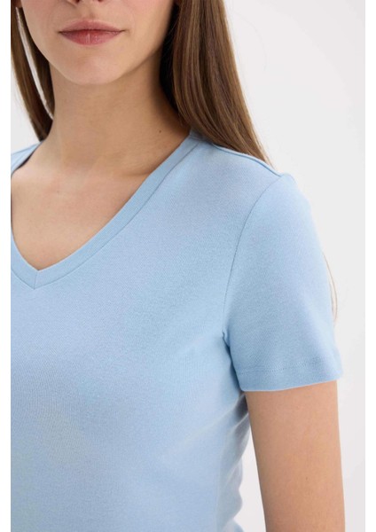 Slim Fit Dar Kesim V Yaka Basic Düz Ribana Kısa Kollu Tişört I1080AZ25SP
