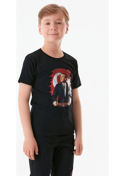 Atatürk Baskılı Bisiklet Yaka Unisex Çocuk Tişört indirimleri