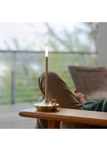 1800MAH Şarj Edilebilir LED Masa Lambası Retro Dokunmatik Ayarlı Masa Lambası Yatak Odası Için Restoran Dekorasyon Işık Gümüş (Yurt Dışından)