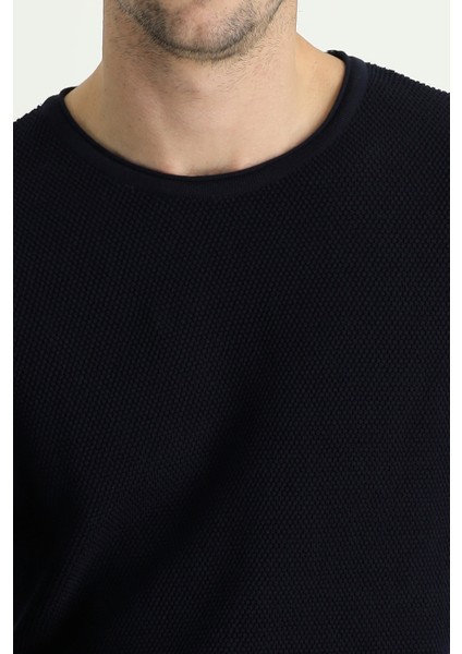 Bisiklet Yaka Slim Fit Dar Kesim Desenli Pamuklu Triko Kazak fırsatları