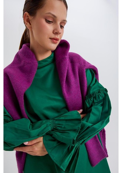 Yeşil-Kolu Lastikli Fırfır Detaylı Tunik