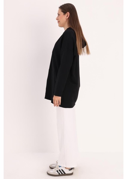 Siyah-Kapüşonlu Kanguru Cepli Sweatshirt modelleri