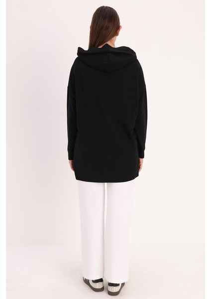 Siyah-Kapüşonlu Kanguru Cepli Sweatshirt fırsatları