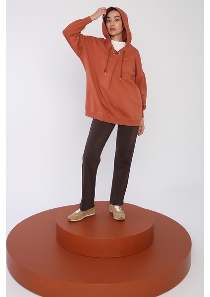 Tarçın-Oversize Kapüşonlu Yaka Detaylı Sweatshirt